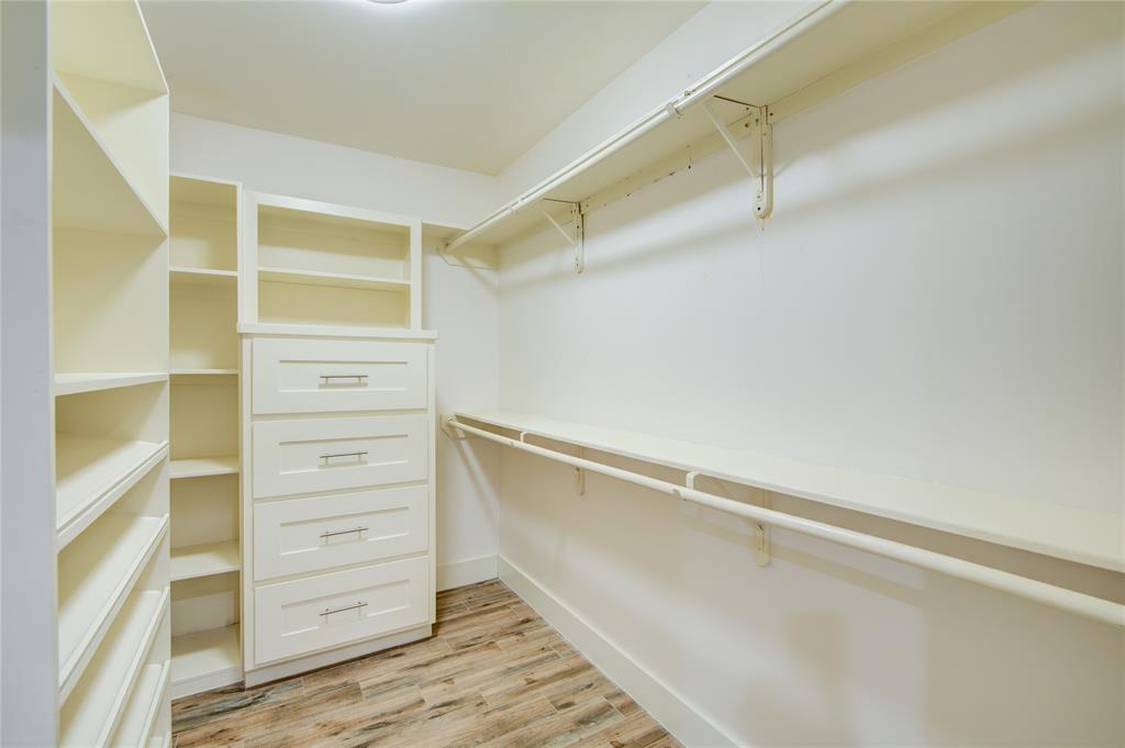 4438 Wigton Drive, Houston, Texas image 32