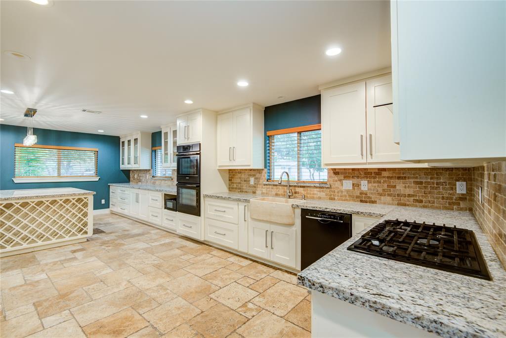 4438 Wigton Drive, Houston, Texas image 11