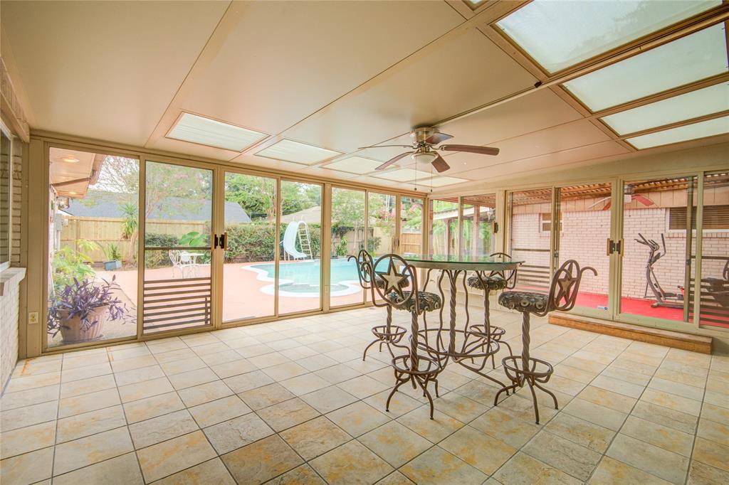 4438 Wigton Drive, Houston, Texas image 36