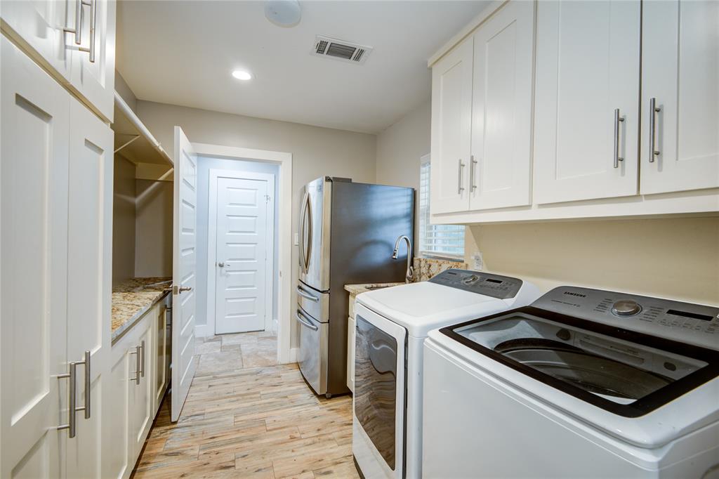 4438 Wigton Drive, Houston, Texas image 21