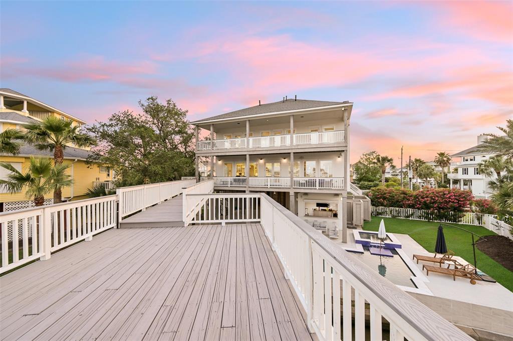 3307 Eckert Drive, Galveston, Texas image 8