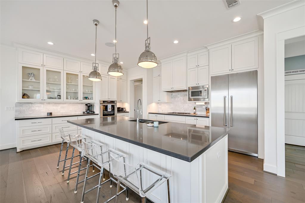 3307 Eckert Drive, Galveston, Texas image 15
