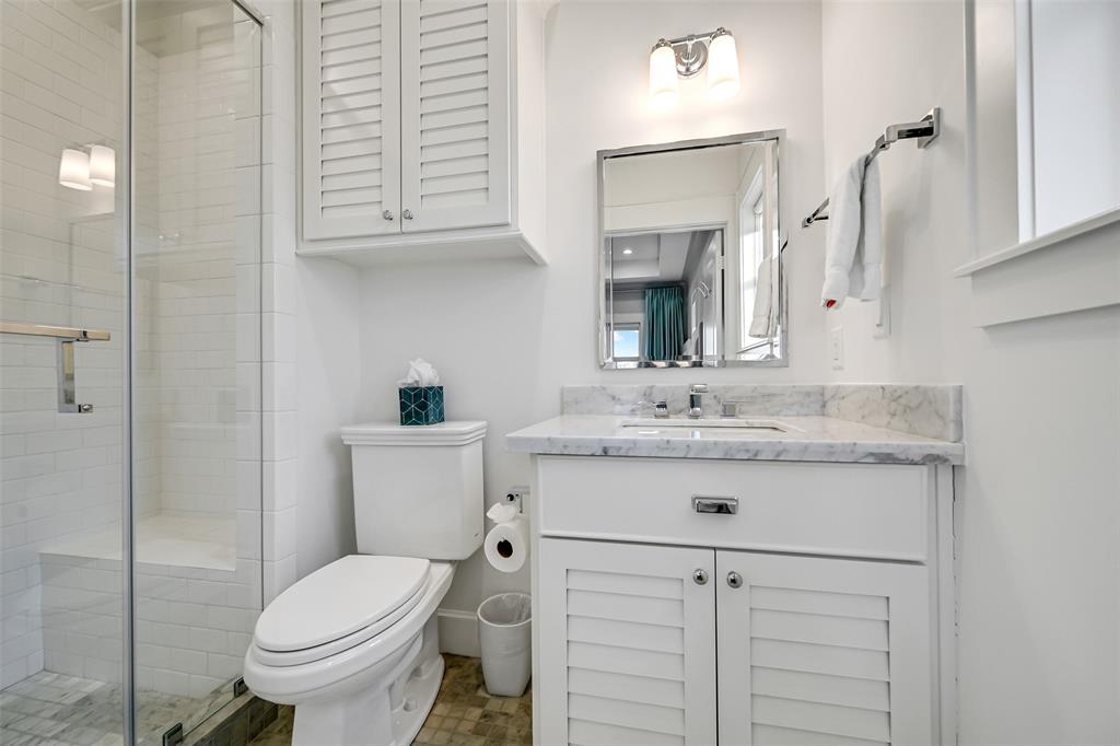 3307 Eckert Drive, Galveston, Texas image 34