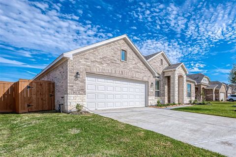 A home in Rosharon