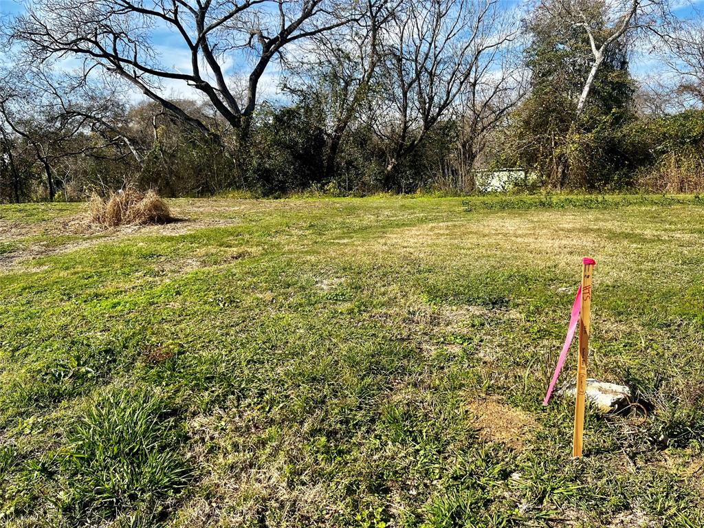 Woodlawn Street, Baytown, Texas image 4