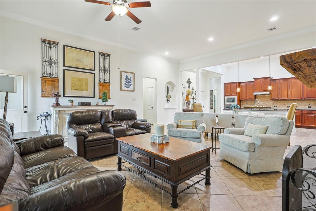 1928 Rushing Meadow Lane, Pearland, Texas image 23