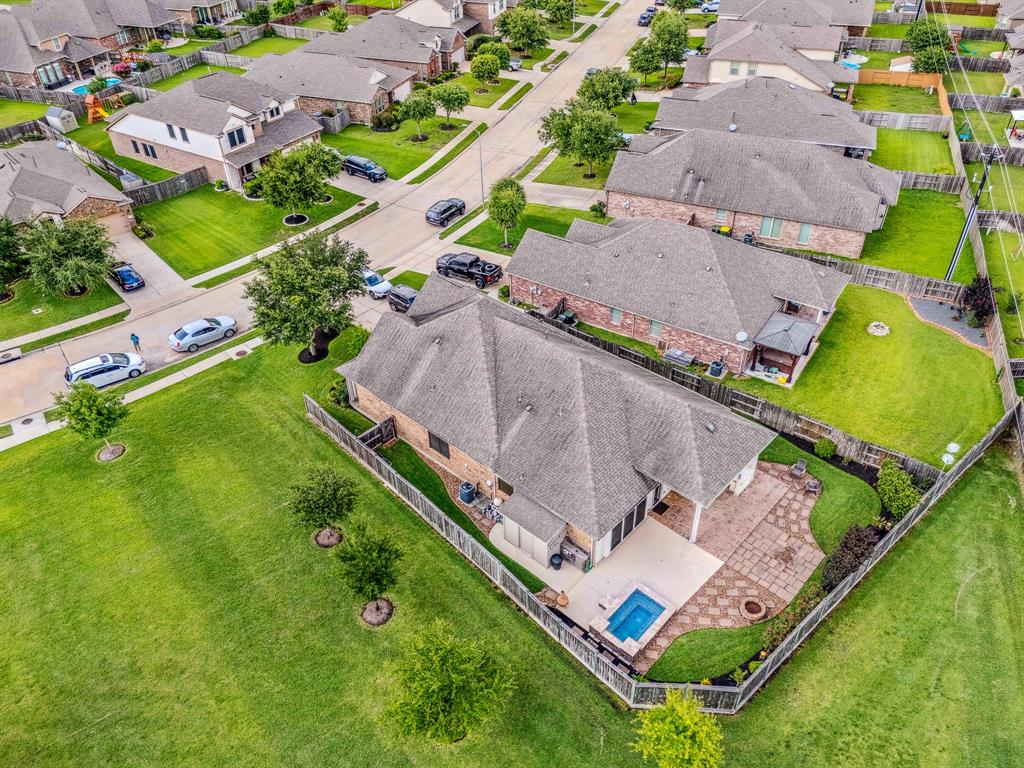 1928 Rushing Meadow Lane, Pearland, Texas image 41