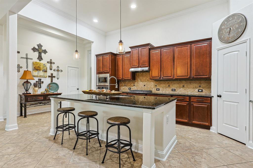 1928 Rushing Meadow Lane, Pearland, Texas image 17