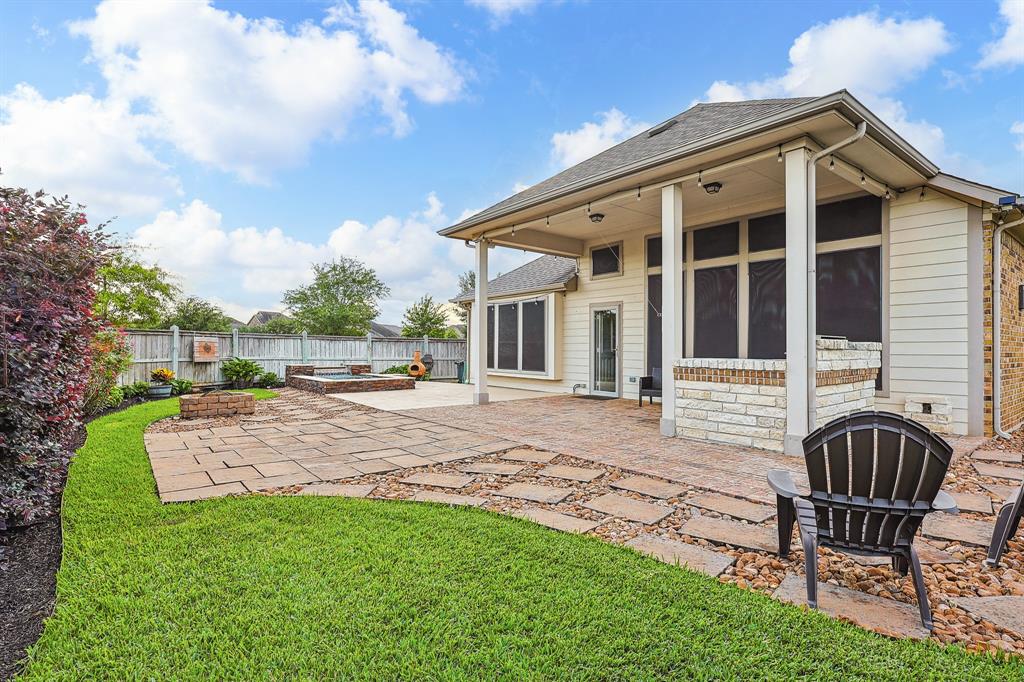 1928 Rushing Meadow Lane, Pearland, Texas image 35
