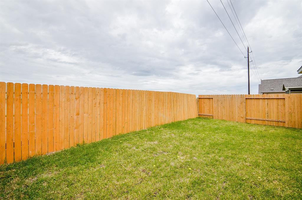 8047 Cypress Bonsai Drive, Cypress, Texas image 31