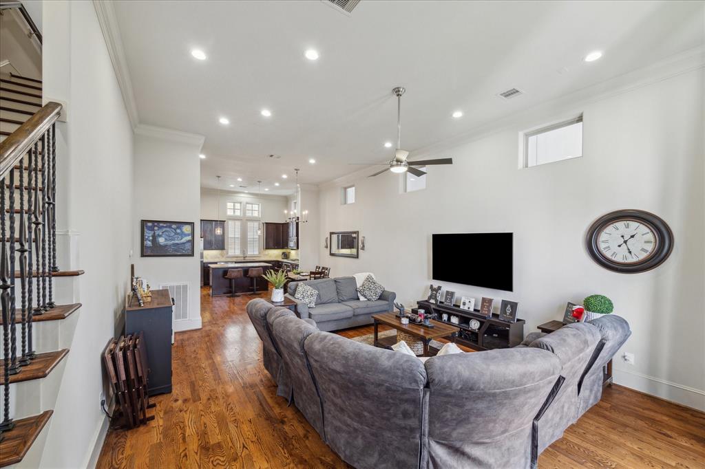 411 W 17th Street #B, Houston, Texas image 6