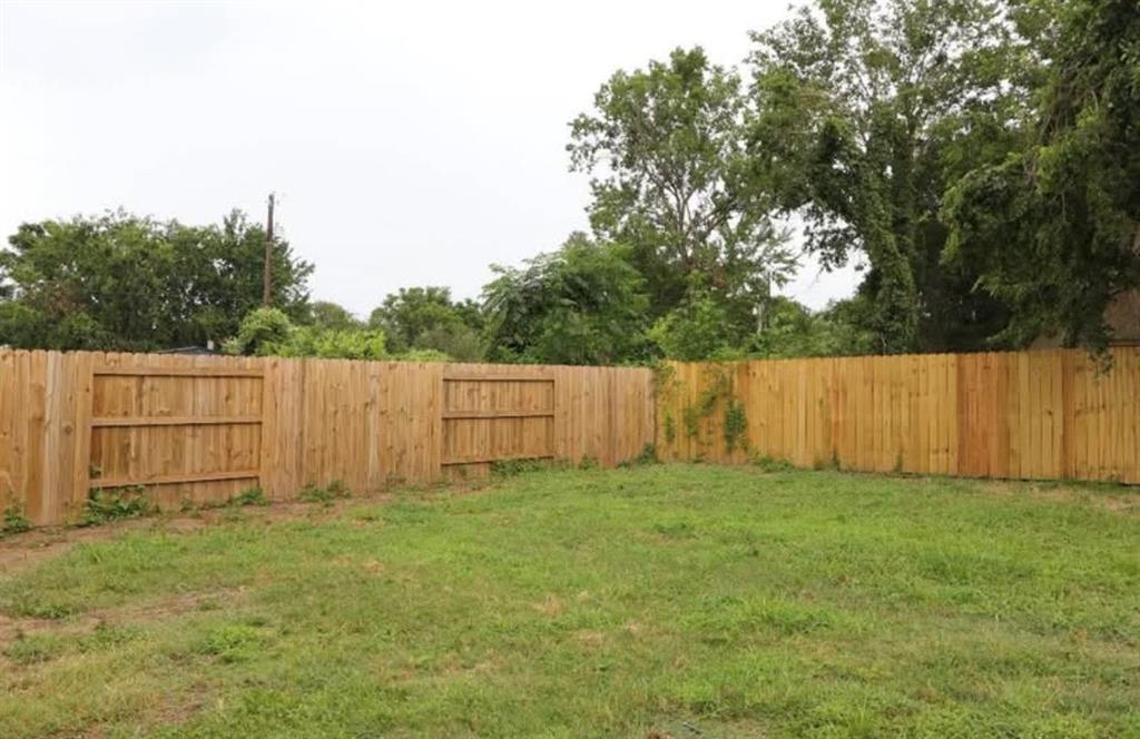 703 W 22nd Street, Bryan, Texas image 3