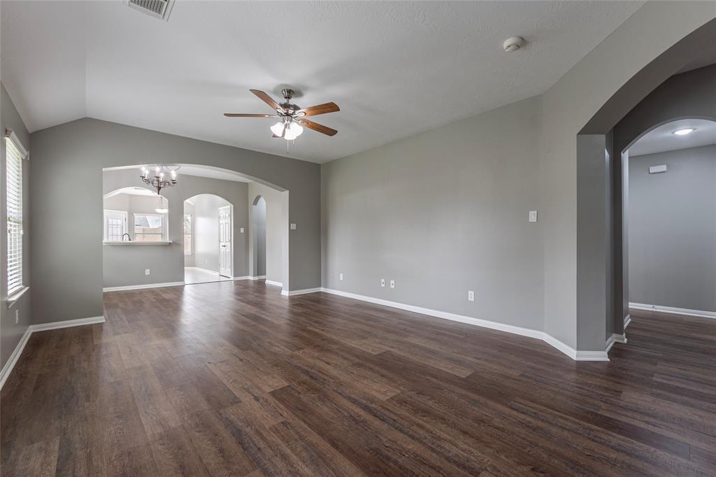 5903 Yaupon Ridge Drive, Richmond, Texas image 14