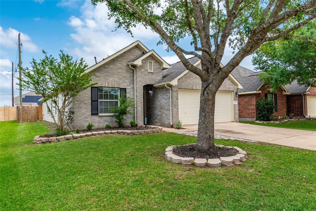 5903 Yaupon Ridge Drive, Richmond, Texas image 3