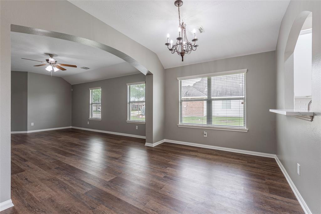 5903 Yaupon Ridge Drive, Richmond, Texas image 13