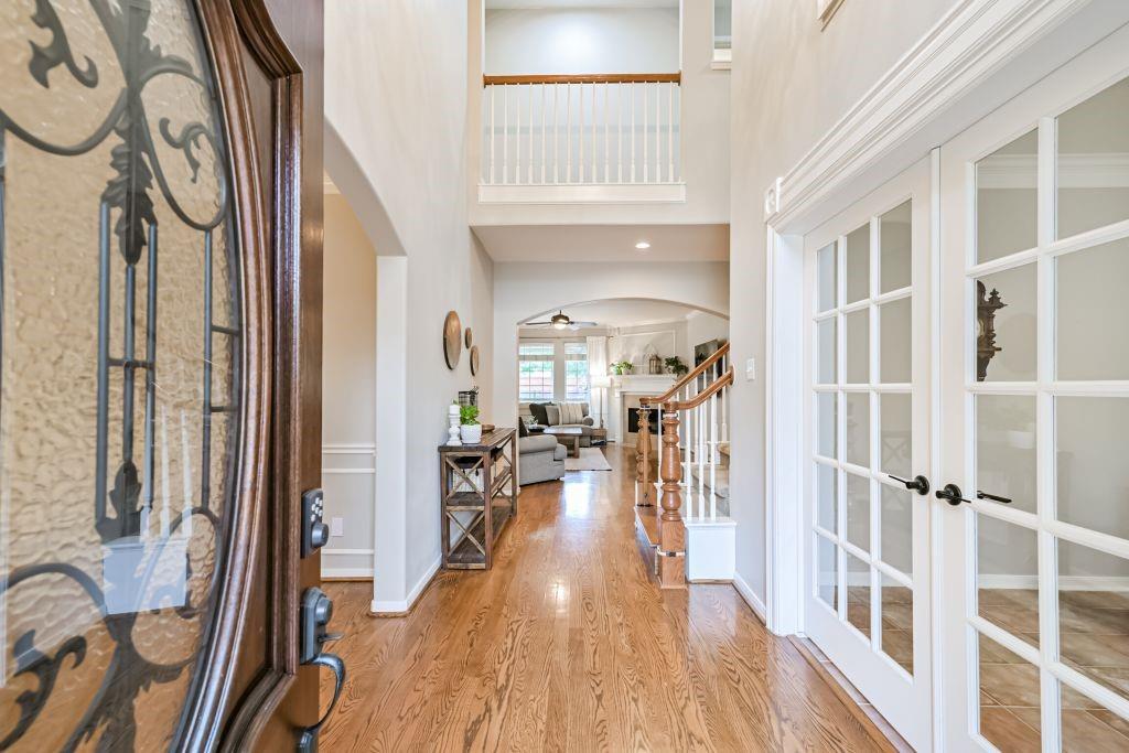 2803 Canyon Drive