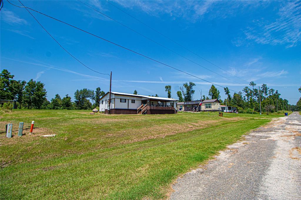 147 Eagle Lane, Livingston, Texas image 3