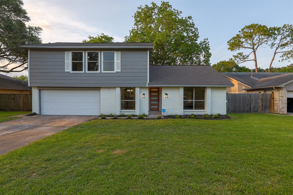 2806 Fir Crest Court, Stafford, Texas image 25