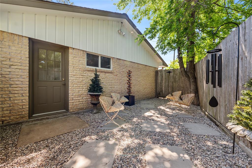 2331 Carleen Road, Houston, Texas image 4