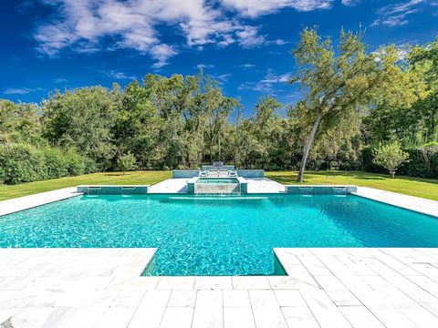 6134 Crystal Water Drive Richmond TX 77406
