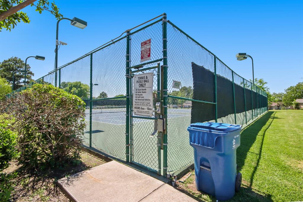 12995 Point Aquarius Boulevard, Willis, Texas image 34
