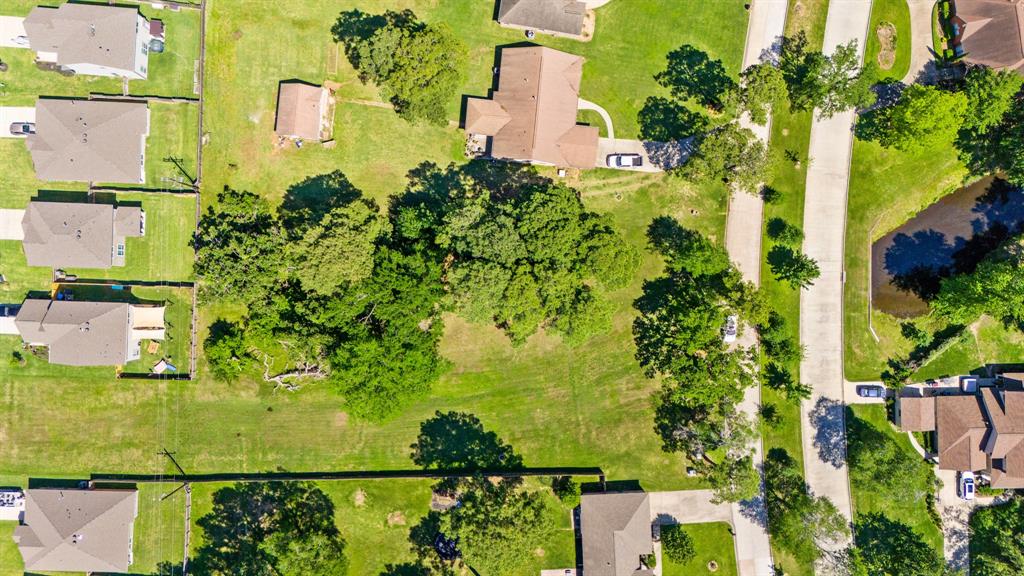 12995 Point Aquarius Boulevard, Willis, Texas image 7