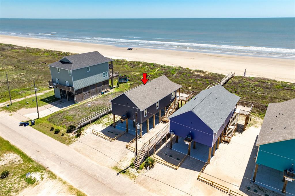 4835 Bluewater Drive, Surfside Beach, Texas image 2