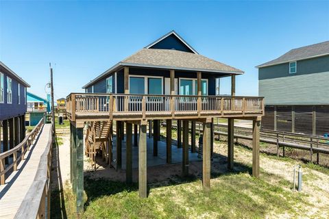 A home in Surfside Beach