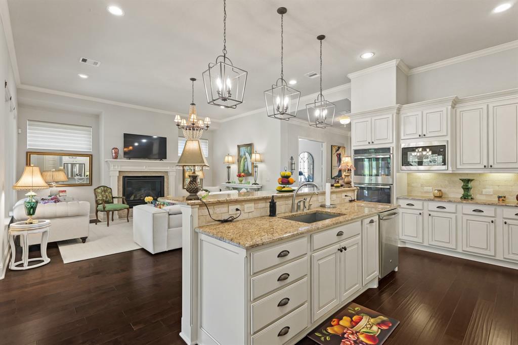 27607 N Colt Shadow Lane, Spring, Texas image 13