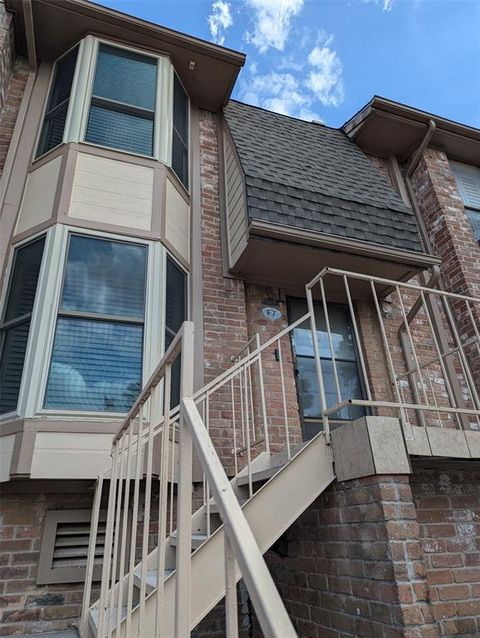 2119 Place Rebecca Lane F7 Houston TX 77090