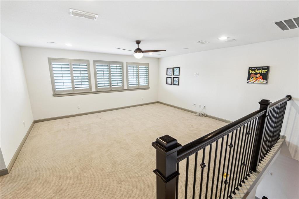 8706 Strongoak Lane, Houston, Texas image 27