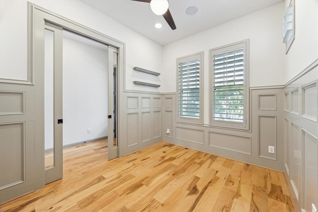 8706 Strongoak Lane, Houston, Texas image 6