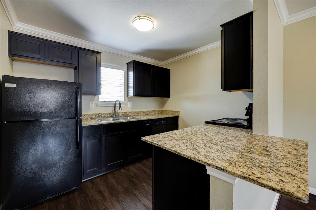 2006 W 43rd Street 76