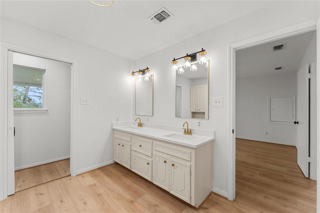 108 Woodland Road, Lake Jackson, Texas image 30