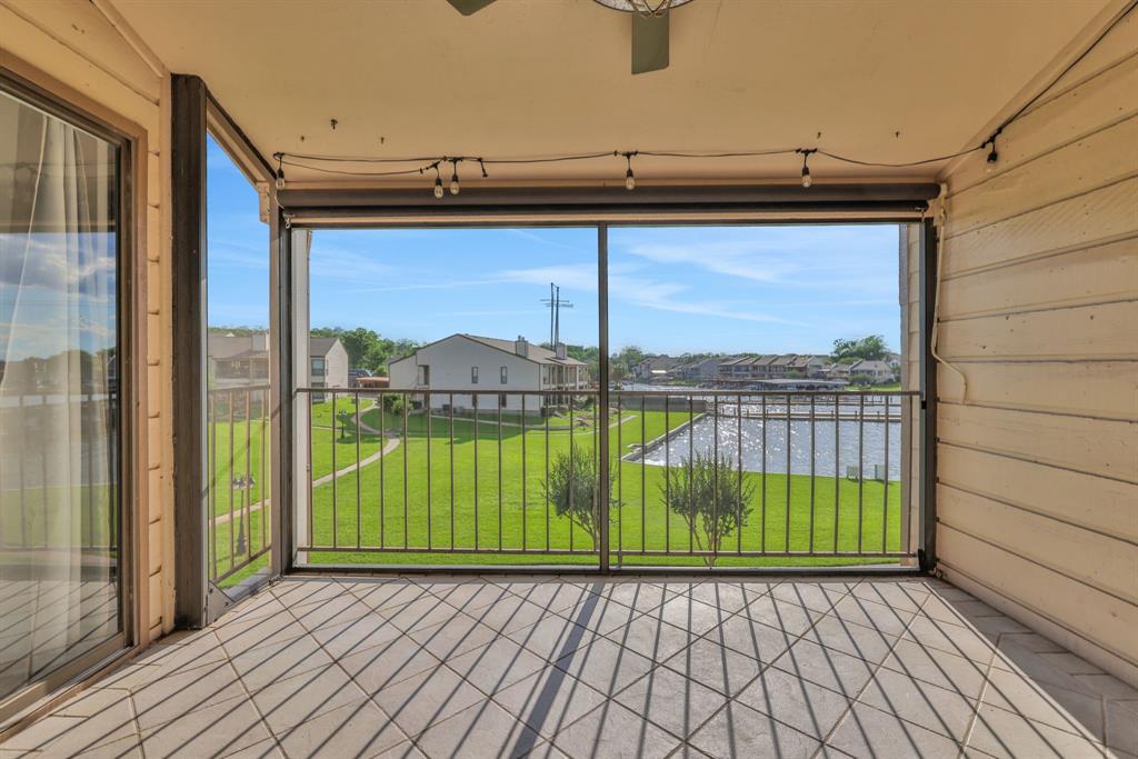 207 Lakeview Terrace