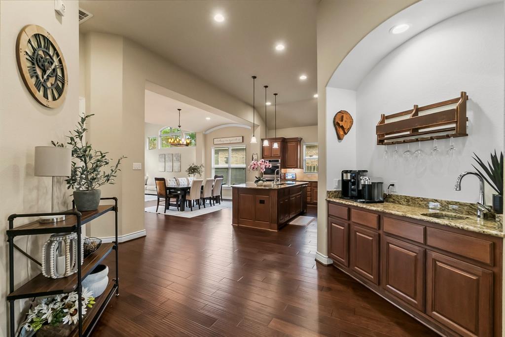 124 Wade Pointe Drive, Montgomery, Texas image 4