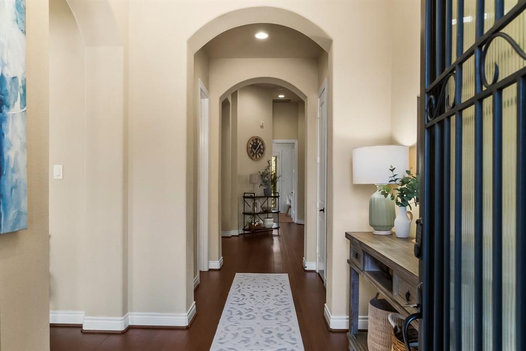 124 Wade Pointe Drive, Montgomery, Texas image 2