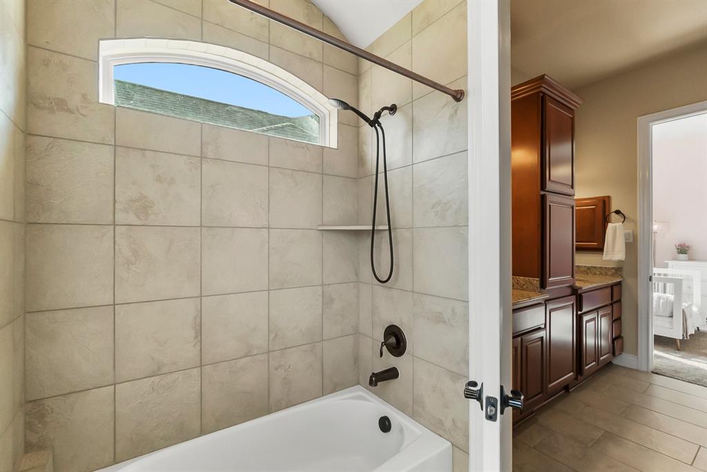 124 Wade Pointe Drive, Montgomery, Texas image 29