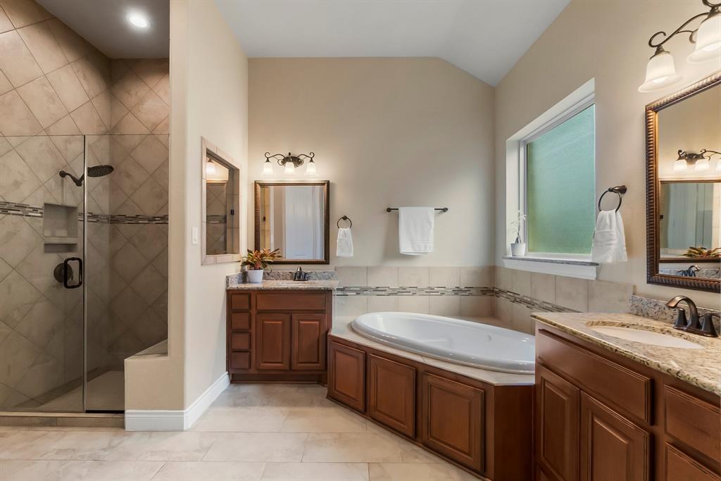 124 Wade Pointe Drive, Montgomery, Texas image 25