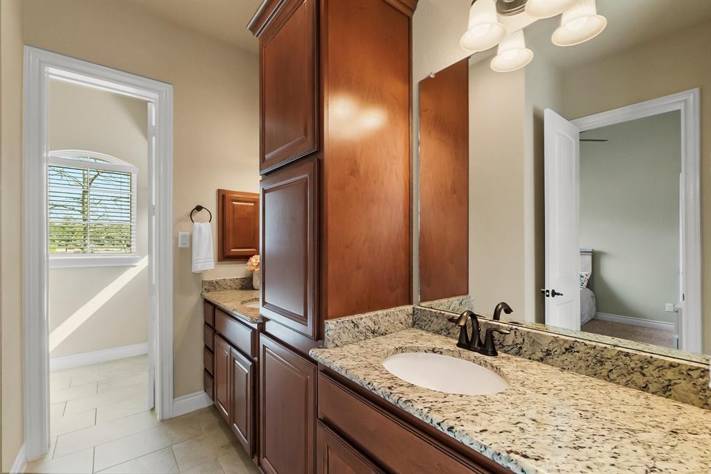 124 Wade Pointe Drive, Montgomery, Texas image 28