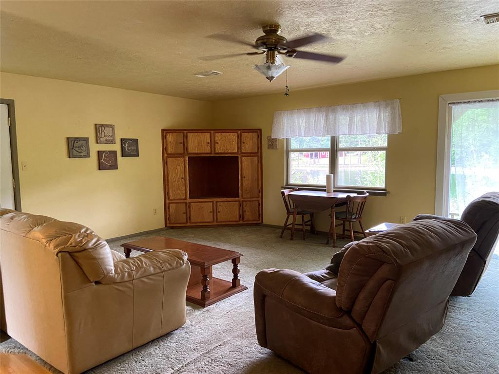 321 Broken Arrow Trail Trail, Goodrich, Texas image 16