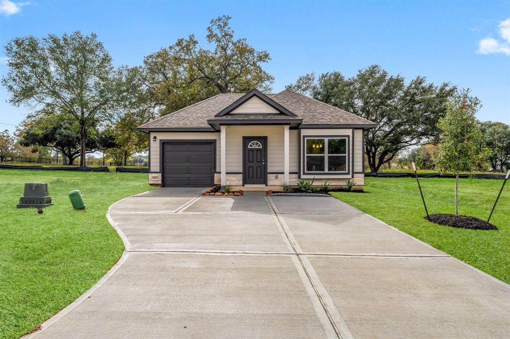 11885 East Gate Drive Dr, Willis, Texas image 2