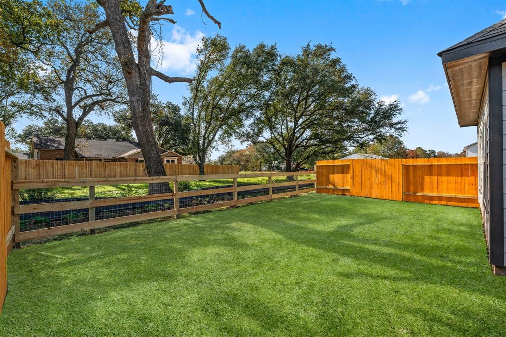 11885 East Gate Drive Dr, Willis, Texas image 16
