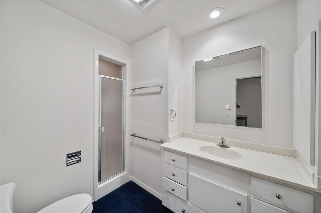 2503 Lake Gardens Court, Houston, Texas image 33