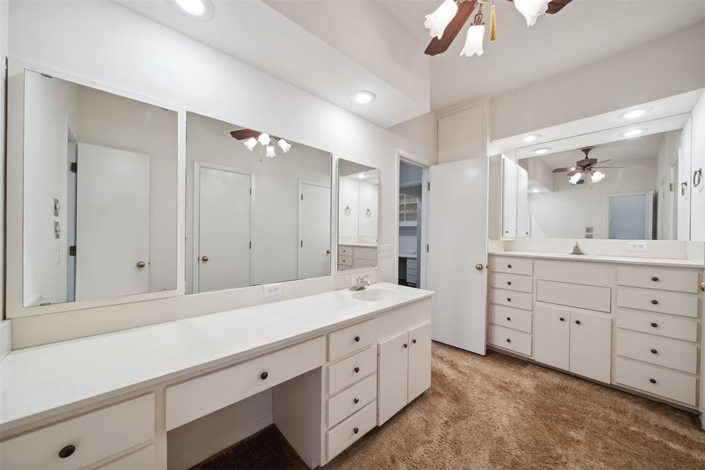 2503 Lake Gardens Court, Houston, Texas image 20