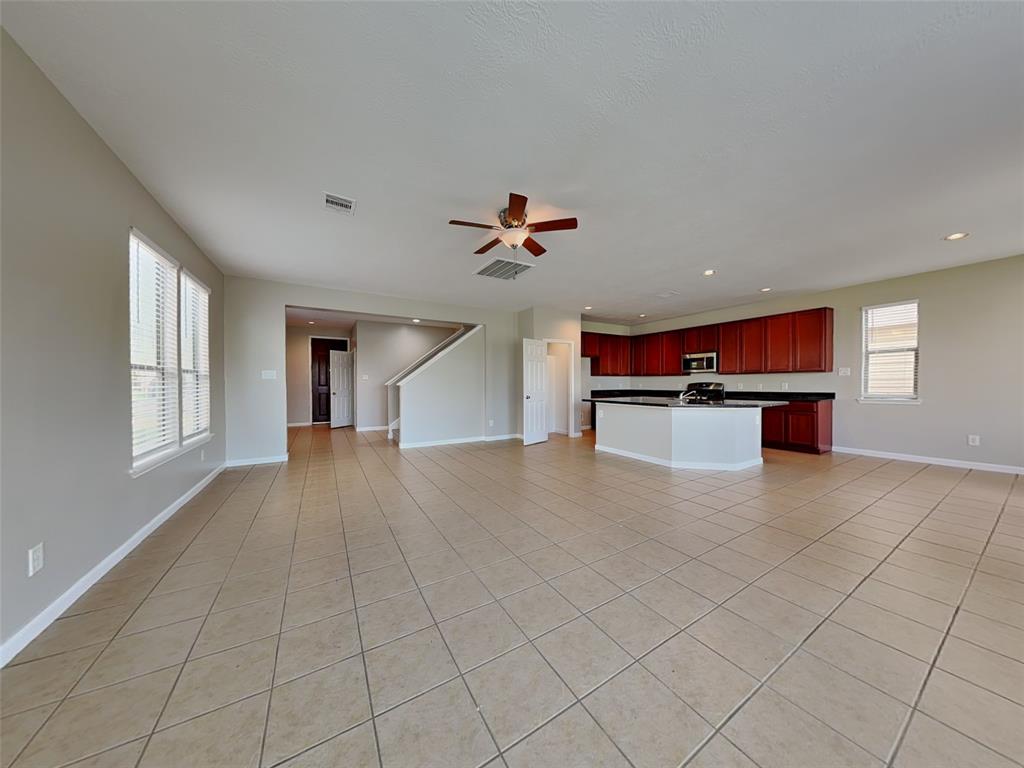 2746 Oat Harvest Court, Houston, Texas image 2