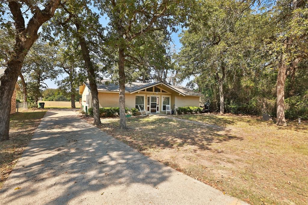 6 Acapulco Lane, Hilltop Lakes, Texas image 4