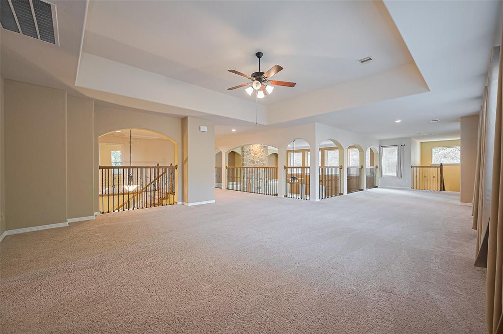 11306 Longmire Creek Court, Conroe, Texas image 31