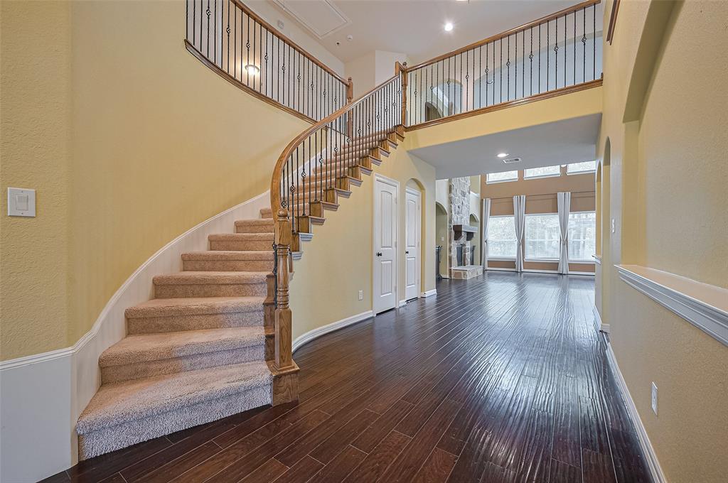 11306 Longmire Creek Court, Conroe, Texas image 7