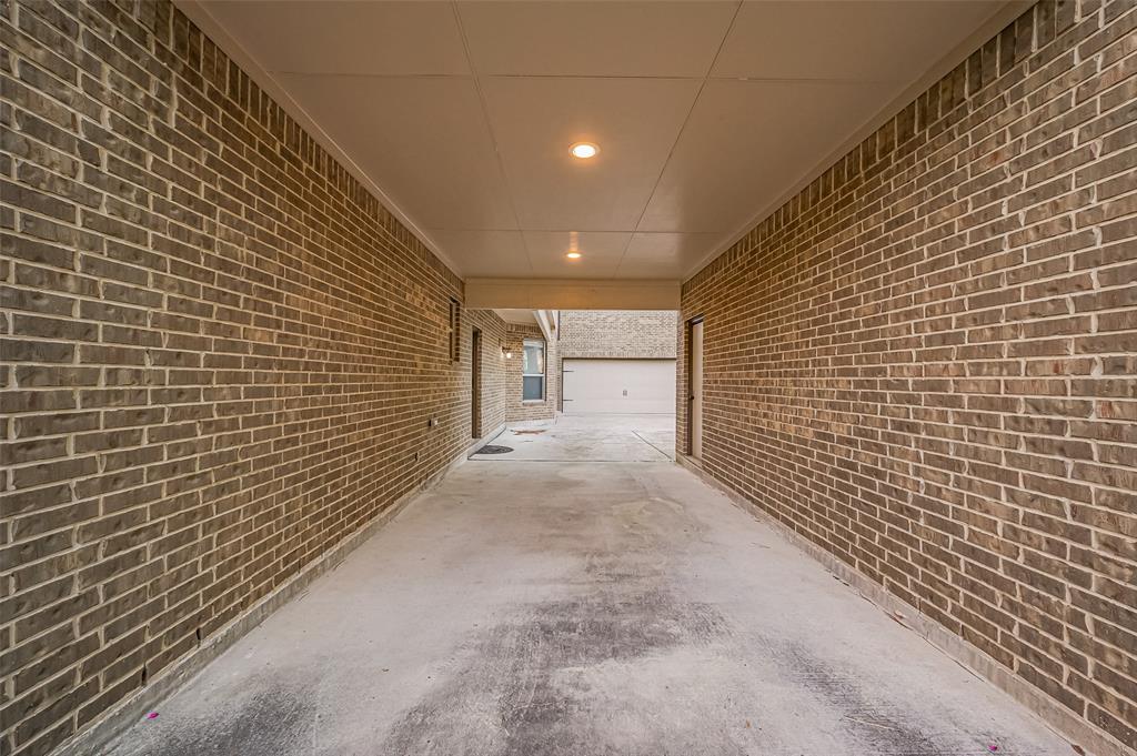 11306 Longmire Creek Court, Conroe, Texas image 34